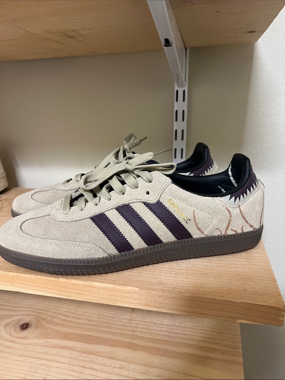adidas Men’s Samba x Starwars ‘Boba Fett’ sneakers